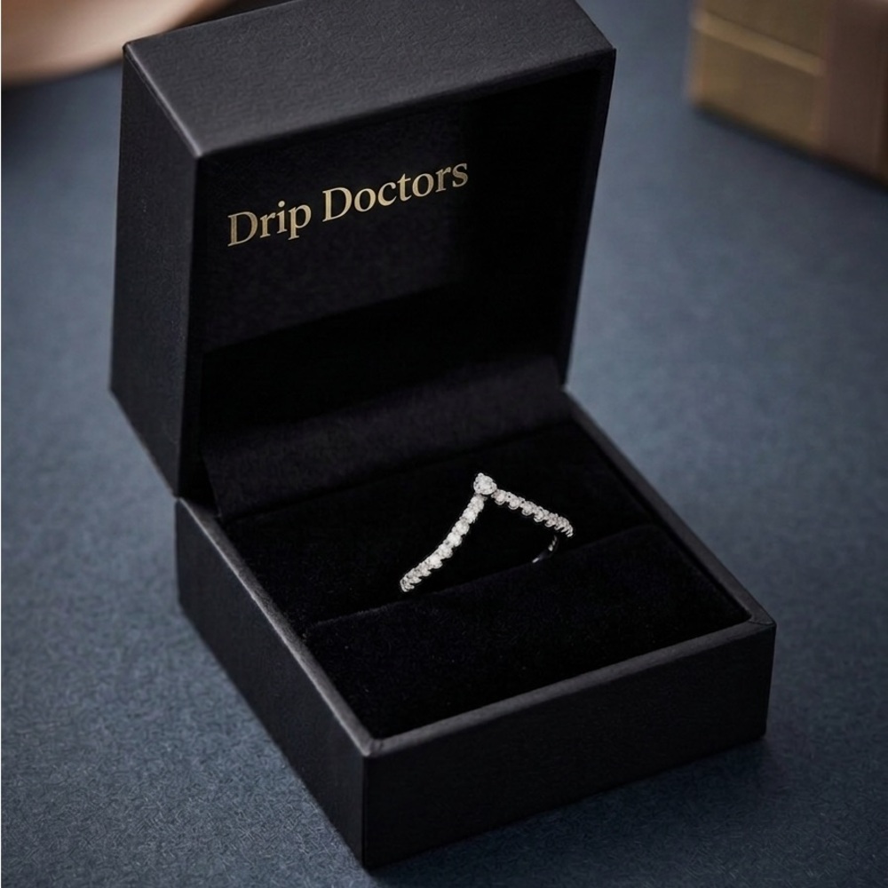 Drip Doctors Silver V-Shaped Cubic Zirconia Ring - Clear Stones